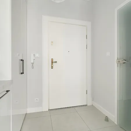 Kwiatowa Modern Studio In The Center Of By Renters Poznań