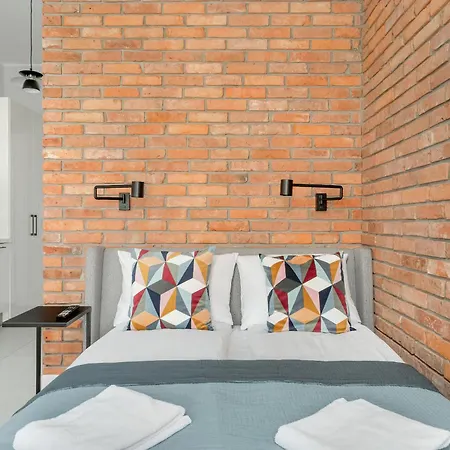 Kwiatowa Modern Studio In The Center Of By Renters Apartament Poznań