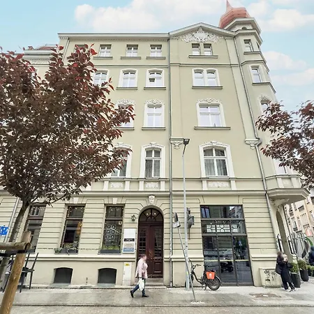 Kwiatowa Modern Studio In The Center Of By Renters Poznań
